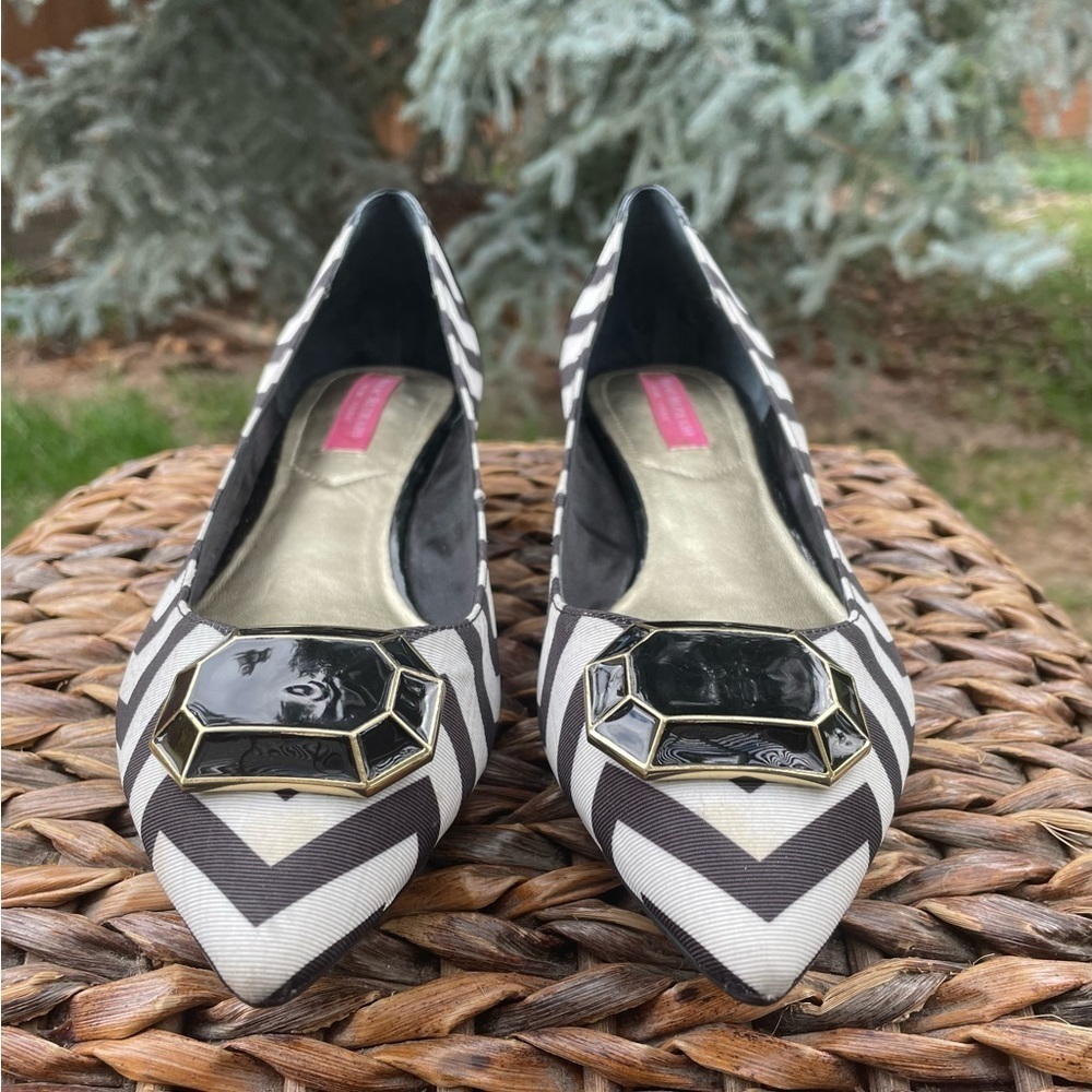 NEW Isaac Mizrahi Isadora 2 Chevron Stripe Ballet Inspired Slip-on Dress Shoes